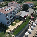 Augustino Hotel Miletici