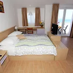 Augustino Hotel