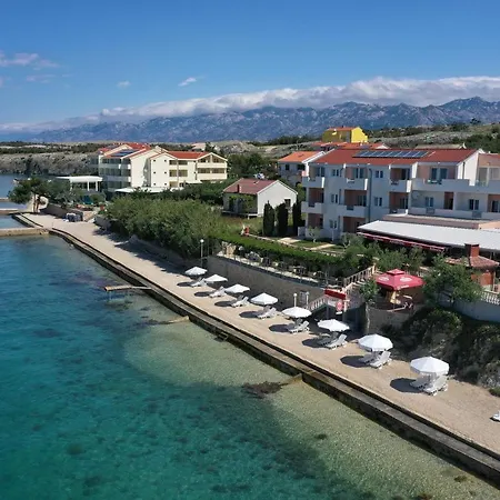 Hotel Augustino 3*