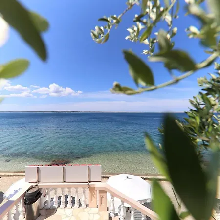Augustino Hotel