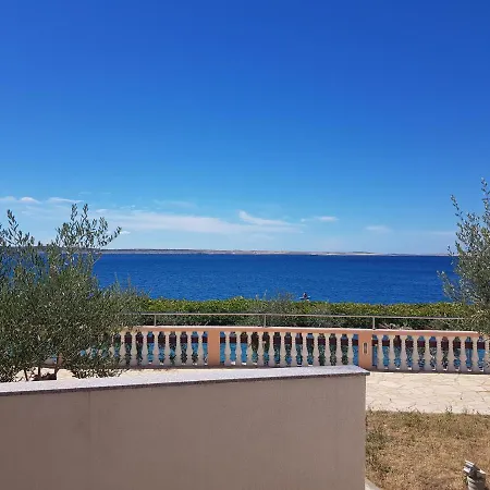 Augustino Hotel Miletici