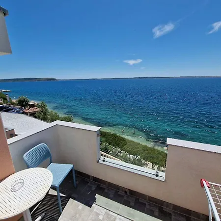Augustino Hotel 3*