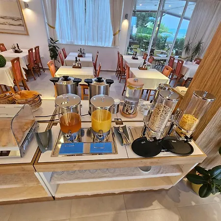 Отель Augustino 3*