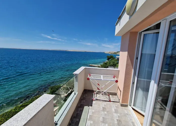 Hotel Augustino 3*