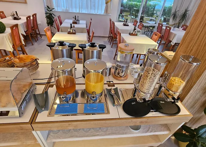 Ξενοδοχείο Augustino 3*