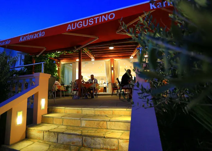 Augustino Hotel 3*