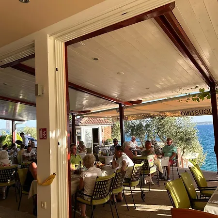 Augustino Hotel