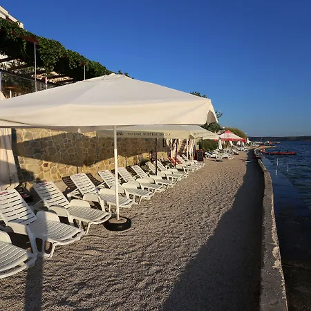Augustino Hotel 3*