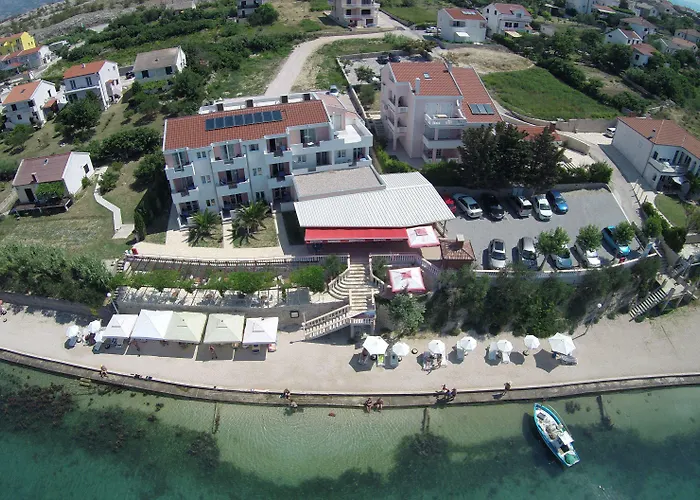 Augustino Hotel Miletici