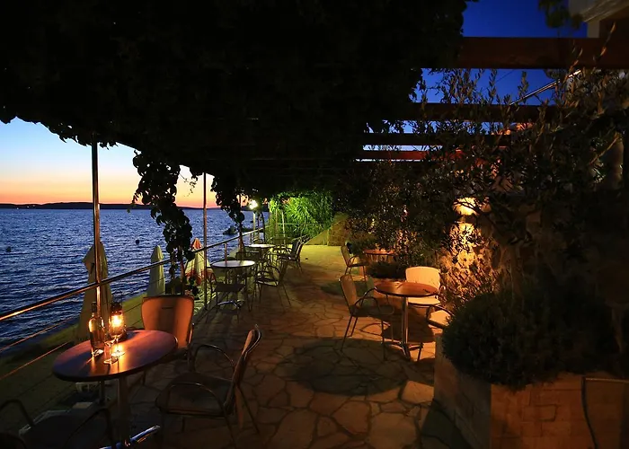 Augustino 3* Miletici